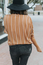 Load image into Gallery viewer, Bit of Honey Button Up