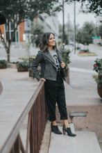 Load image into Gallery viewer, FRI YAY Tee