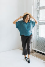 Load image into Gallery viewer, The Roman Holiday Pant