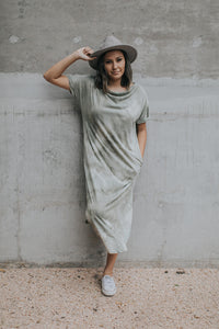 Evie Tie-Dye Dress in Olive