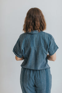 The Deja Button Up