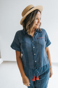 The Deja Button Up